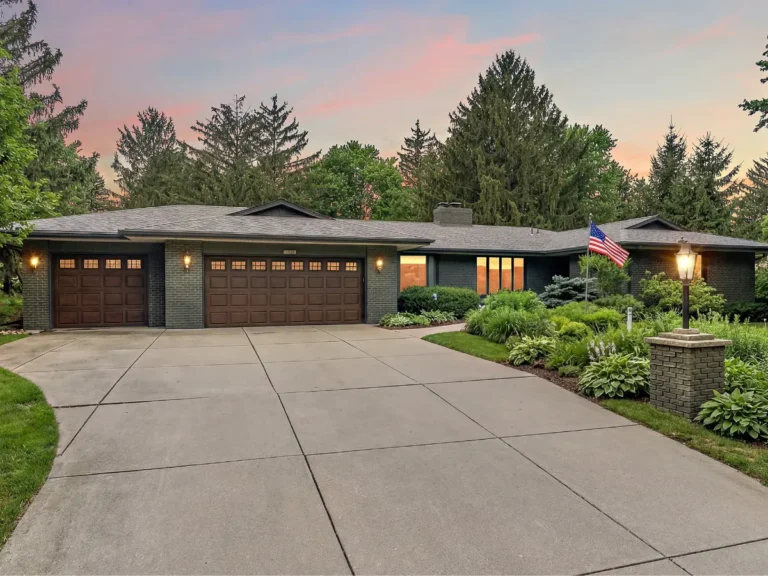 best-spring-to-summer-real-estate-photo-transformation-mn-evening-curb-appeal-modern-home-driveway-landscaping-Chris-Blaeser-UAV-Vision-Media