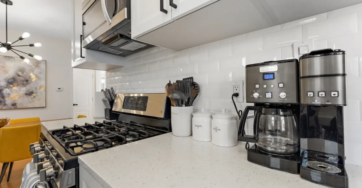 Capture the Heart of Every Guest – Elevate Your Rental with UAV Vision Media's Photography